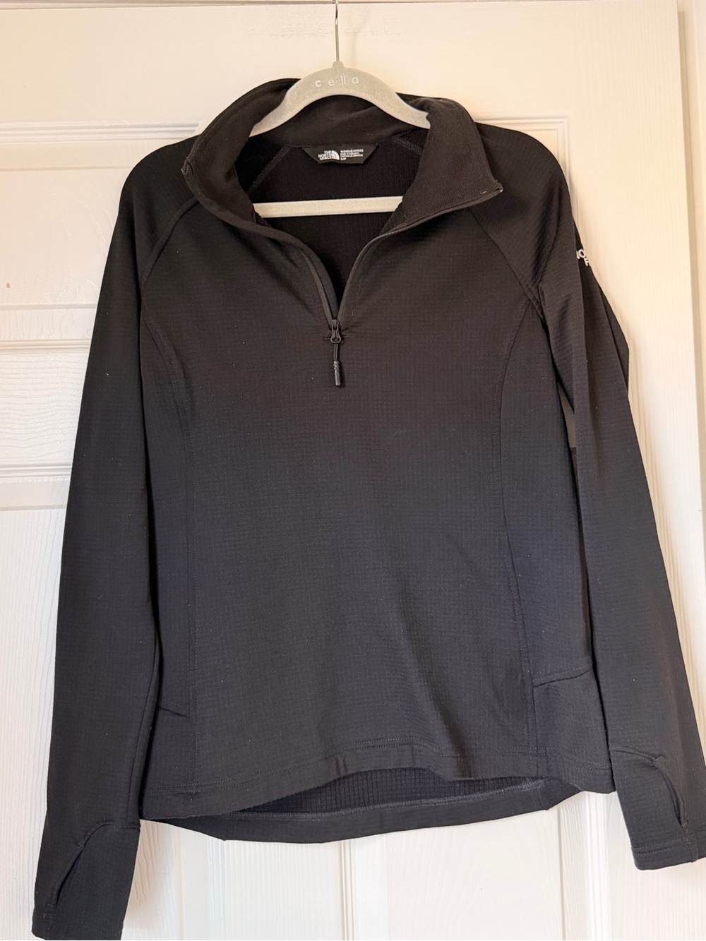 The North Face Women’s Black Half-Zip Fleece Pullover